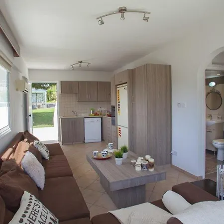 别墅 Ultimate Guide To Renting Your 5 Star 17